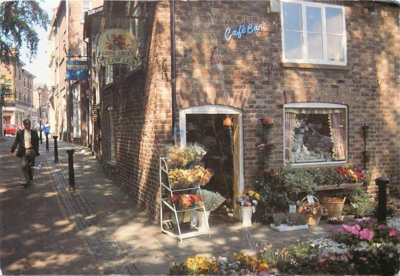 GOOSE GREEN ALTRINCHAM CHESHIRE Postcard Wentworth's Cafe Bar Flowers  