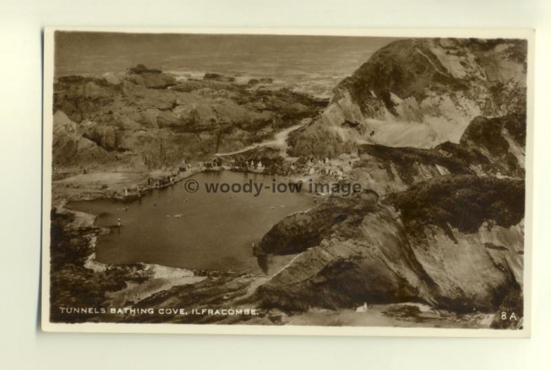 tp7599 - Somerset - Looking down onto Tunnels Bathing Cove, Ilfracombe- Postcard 