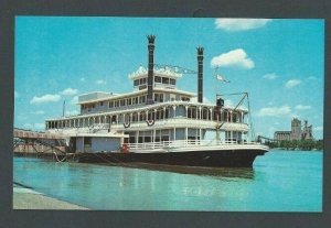 Ca 1965 Post Card St Louis MO The Lt Robert E Lee Riverboat W/Data On Back