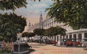 Cuba Havana Central Park Auto Stand