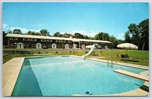 Tobacco Valley Inn Motorhouse Windsor Connecticut CT Swimming Pool Postcard