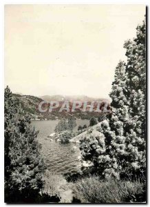 Postcard Modern Lake Bouillouses PO Deep Mountain The Carlitte