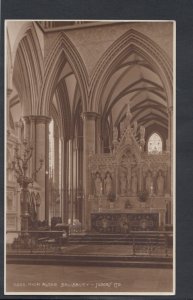 Wiltshire Postcard - The High Altar, Salisbury    RS10732