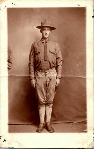 Vtg RPPC Artura WWI Era US Soldat IN Uniform Studio Blick Portrait Unp