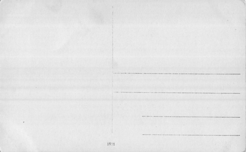 GERMAN SOLDIER INJURED? WITH FAMILY PHOTO POSTCARD