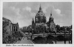 B39023 Berlin Dom und Friedrichsbrucke      germany