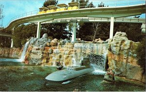 Submarine Voyage Disneyland California Vintage Postcard Standard View Card 