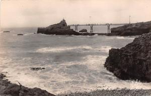 BR39342 Biarritz le rocher de la vierge france