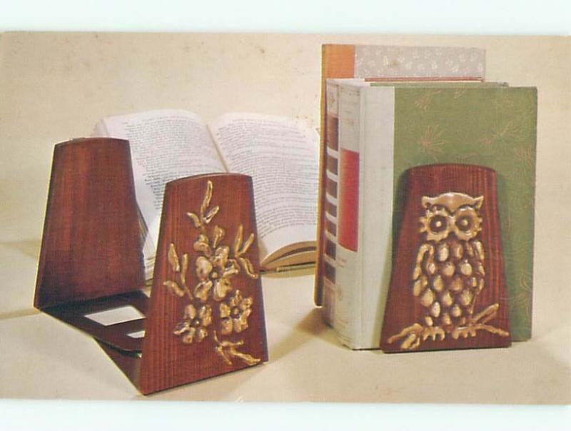 Pre-1980 This Is A Postcard BOOKENDS WITH OWL BIRD DESIGN AC7290