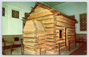 President Abraham Lincoln Birthplace Log Cabin Hodgenville Kentucky Postcard P4