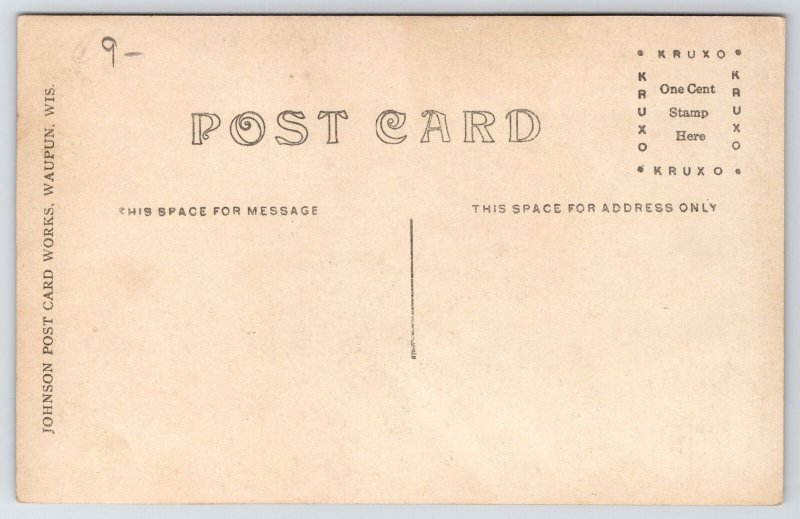 Waupun WI Quatrefoil Window~Façade~Carnegie Public Library~Foeller*~RPPC c1911