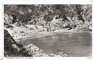 Channel Islands Postcard - Guernsey - Saints Bay - The Beach    MB1536
