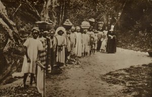 PC CPA SIERRA LEONE, PICNIC AFRICAIN, Vintage Postcard (b24760)