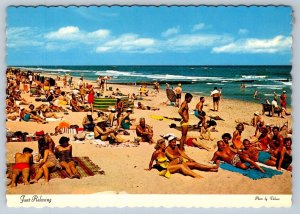 Busy Beach Scene, Sunbathers, Action, Canada, Chrome Postcard