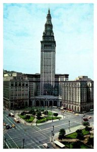 Postcard TRAIN STATION SCENE Cleveland Ohio OH AR8952