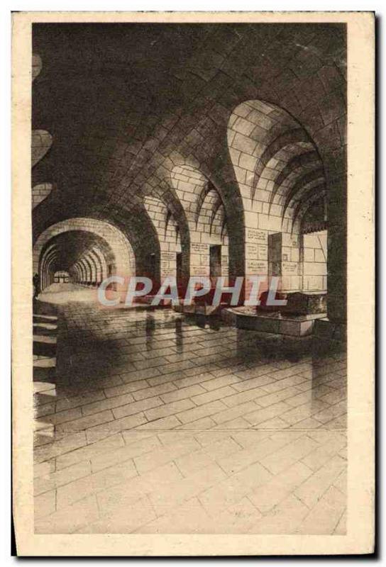 Old Postcard of the Cloister & # 39Ossuaire Douaumont Alveoles Tombs Army