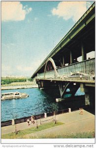 Russia Moscow Leninskiye Gory Metro Station and Bridge