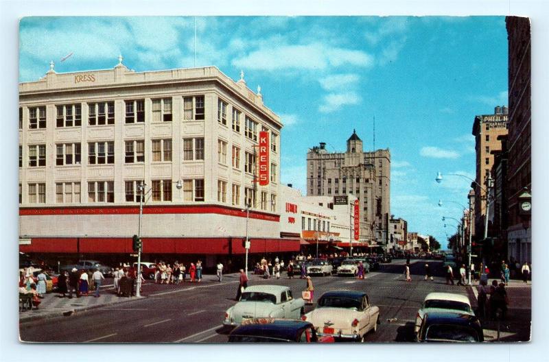 Postcard FL St Petersburg 1950s Street View 5th and Central Streets Old Cars E21