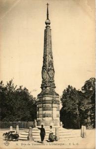 CPA PARIS 12e Bois de VINCENNES. l'Obelisque ed. J.L.C (576893)