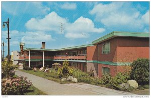 Exterior,  Tourist Town Motel,  Vancouver,   B.C.,  Canada,  40-60s