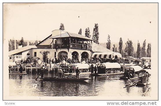 RP,People on Boats in front of Plaza in Mexico, 30-40s