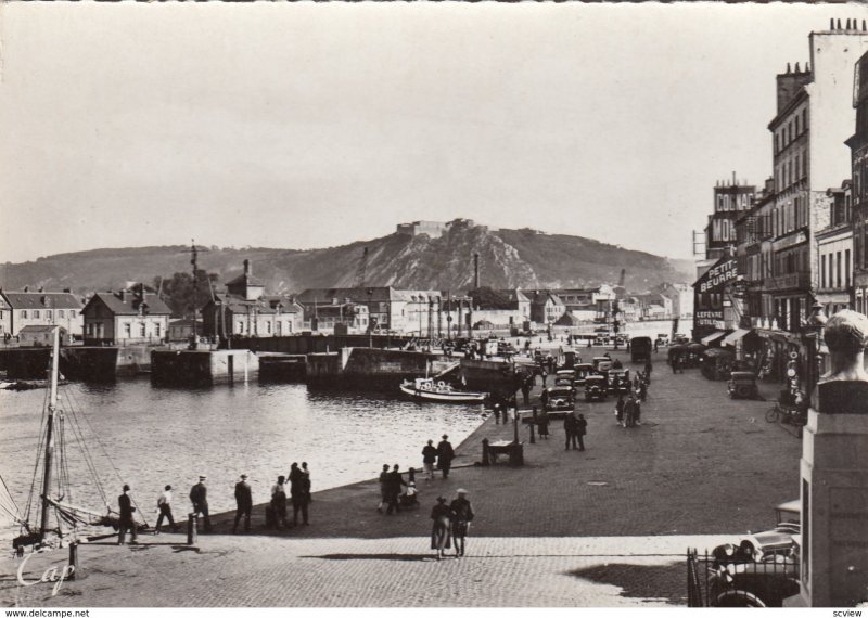 RP ; CHERBOURG, Manche, France, 1930-40s ; Le quai Coligny et la montagne du ...