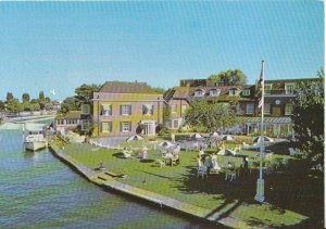Buckinghamshire Postcard - The Compleat Angler Hotel - Marlow - Ref 2294A