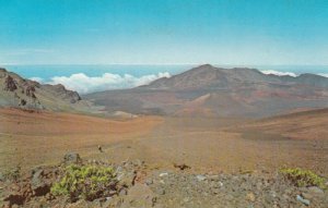 MAUI, Hawaii, 50-60s; Haleakala Crater, Hawaii National Park