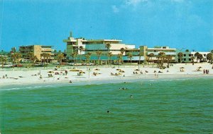 CLEARWATER BEACH, Florida FL   PORT VUE & QUALITY INN HOTELS  Roadside  Postcard