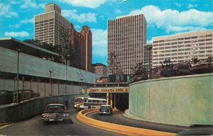 United States Detroit Michigan tunnel to Canada