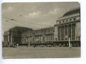 241558 GERMANY GDR LEIPZIG railway station Old photo postcard