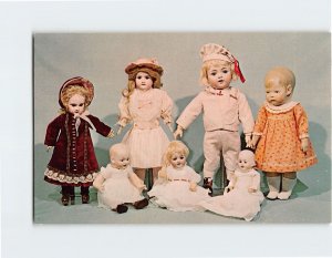 M-159115 Selections from the Sarita Hopkins Weeks Doll Bennington Museum Vermont