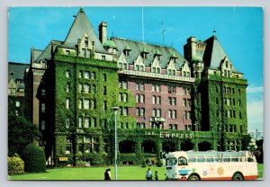 c1981 Empress Hotel in Victoria B. C. Canada 4x6 VINTAGE Postcard 0246