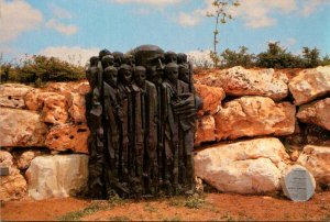 Israel Jerusalem Yad Vashem Sculpture To Janusz Korzak The Educator