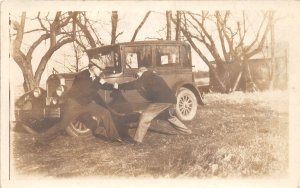 J65/ Interesting RPPC Postcard c1910 Early Automobile Men Boxing  103