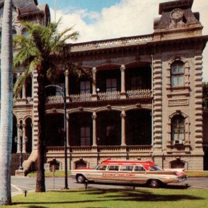 c1950s Honolulu Iolani Royal Palace Helbig Chrysler Chevrolet Limo Taxi Car A178