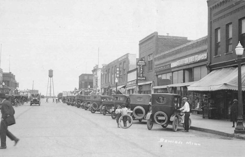 Bemidji Minnesota Street Scene Business Section Real Photo Postcard JI658544