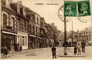 CPA LASSAY Grande Rue (864733)