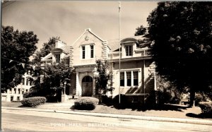 RPPC View Town Hall, Bethlehem NH Vintage Postcard I43