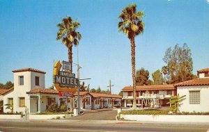 TRAVELERS MOTEL Bakersfield, CA US 99 Roadside c1950s Chrome Vintage Postcard