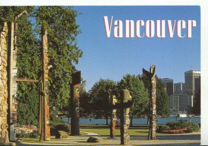 Canada Postcard - Vancouver - The Totems in Stanley Park - Ref 20994A
