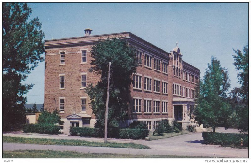 Ecole Normale, Mont-Laurier, Quebec, Canada, PU-1988