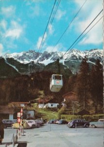 Austria Innsbruck Blick von der Hungerburg auf NOrdkettenbahn Seegrube und Ha...