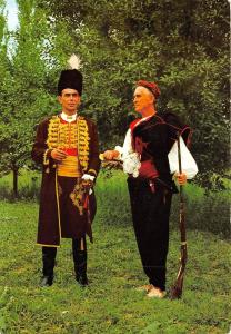 B70508 danse costumes Folklore Croatia