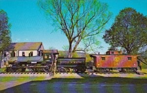 Train Boston & Maine Old Steam Engine & Caboose White River Junction ...