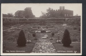 Middlesex Postcard - The Dutch Gardens, Hampton Court    T400 