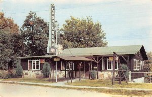 SPORTSMAN'S INN Branson, Missouri Roadside BBQ Ribs c1950s Vintage Postcard