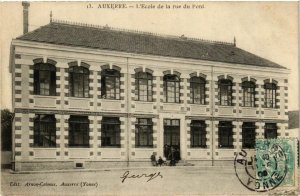 CPA Auxerre - L'Ecole de la Rue du Pont FRANCE (960491)
