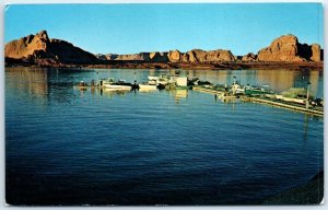 Postcard - Wahweap Marina, lake Powell, Page, Arizona, USA