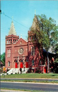 VINTAGE POSTCARD ST. GABRIEL'S CHURCH WINDSOR CONNECTICUT